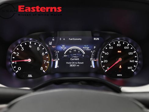 Used 2025 Jeep Compass Limited AWD/4WD image 17