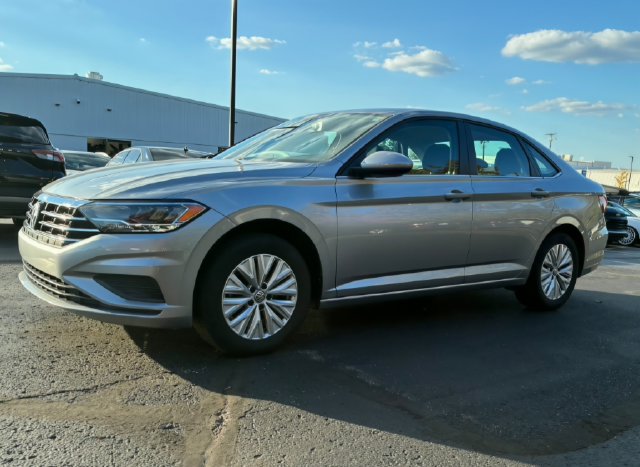 Used 2019 Volkswagen Jetta S w/ Driver Assistance Package FWD image 1