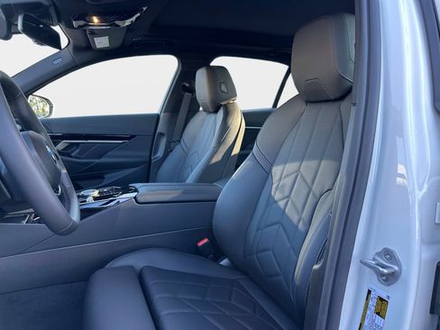 New 2026 BMW 530i 530i w/ Premium Package image 18