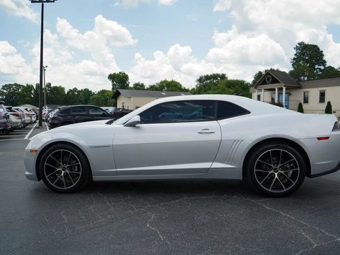 Used 2015 Chevrolet Camaro LT RWD image 23