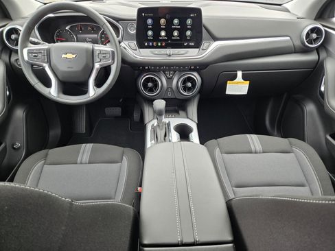 New 2026 Chevrolet Blazer LT image 7
