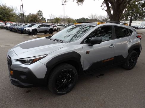 New 2026 Subaru Crosstrek 2.5i Wilderness w/ Wilderness Package AWD/4WD image 3