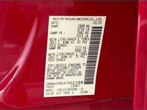 Used 2020 Nissan Titan SV w/ SV Convenience Package image 32