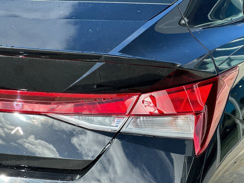 New 2025 Hyundai Elantra Sport image 30