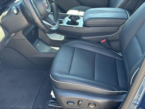Used 2025 Buick Enclave Preferred FWD image 13