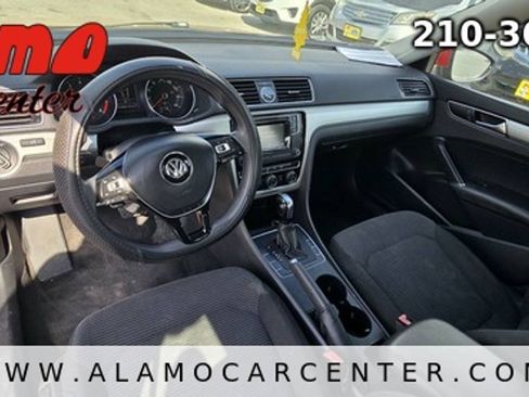 Used 2016 Volkswagen Passat 1.8T R-Line FWD image 29