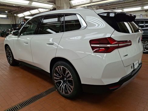 Used 2025 BMW X3 xDrive30i w/ Convenience Package image 6