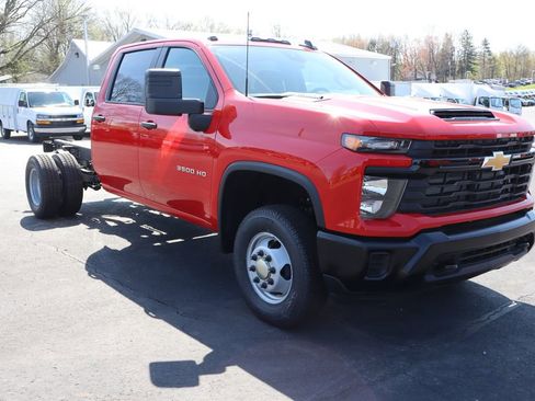 New 2026 Chevrolet Silverado 3500 W/T AWD/4WD image 2
