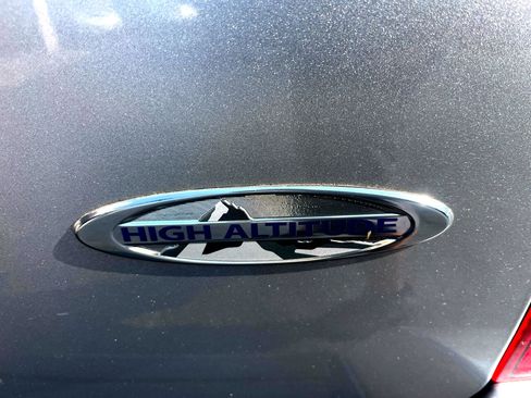 Used 2015 Jeep Patriot High Altitude image 8