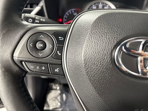 Used 2021 Toyota Corolla SE w/ Carpet Mat Package (TMS) FWD image 12