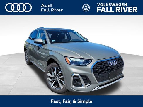 Certified 2025 Audi Q5 2.0T Premium Plus w/ Premium Plus Package image 1