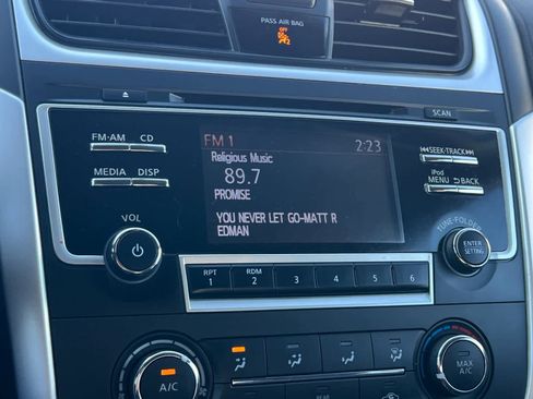 Used 2018 Nissan Altima 2.5 S w/ S Convenience Package image 17