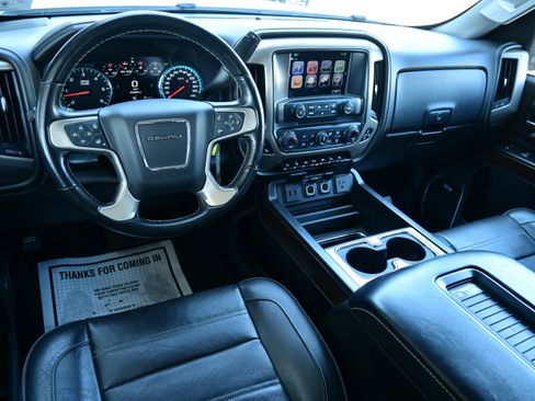 Used 2018 GMC Sierra 1500 Denali w/ Denali Ultimate Package image 23
