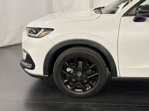 Certified 2024 Honda HR-V Sport image 12