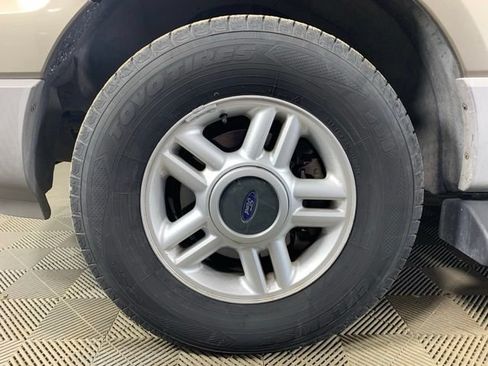 Used 2003 Ford Expedition XLT AWD/4WD image 33