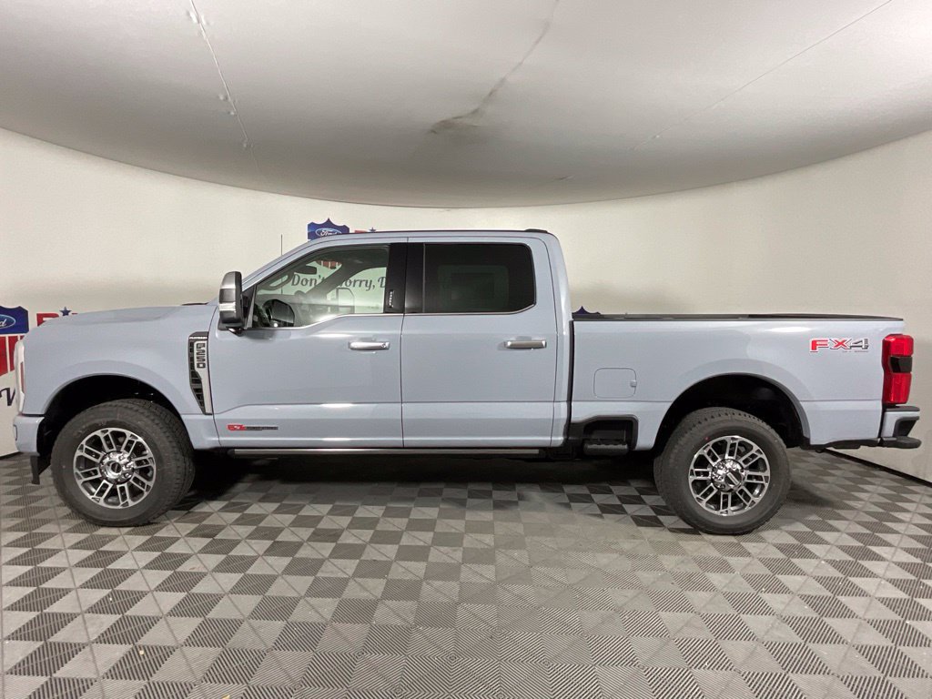 New 2026 Ford F250 Platinum w/ Platinum Plus Package AWD/4WD image 6