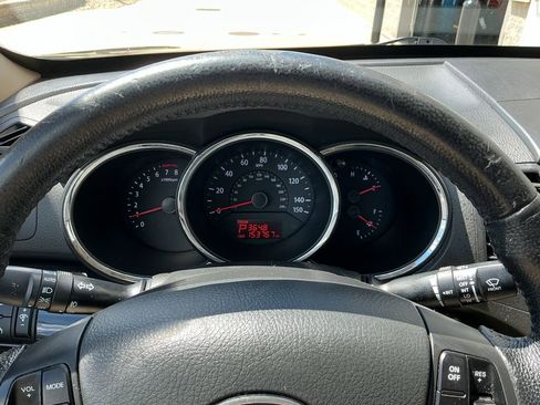 Used 2012 Kia Sorento EX AWD/4WD image 12