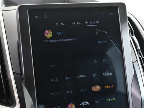 Used 2022 Ford Edge SEL w/ Convenience Package image 28