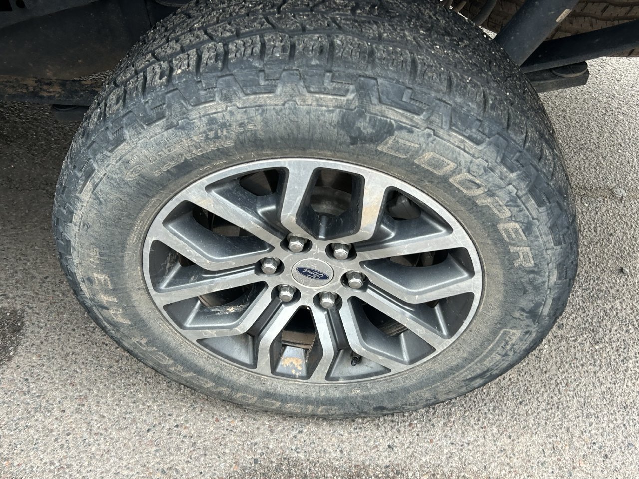 Used 2021 Ford F150 Lariat RWD image 9