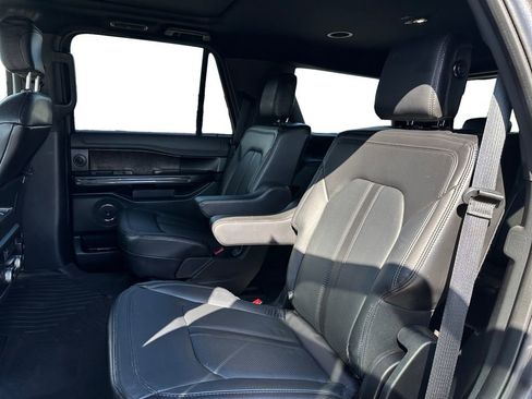 Used 2020 Ford Expedition Limited w/ Equipment Group 302A image 10