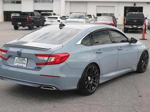 Used 2022 Honda Accord Sport image 7