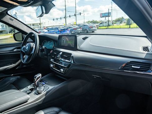 Used 2019 BMW M5 w/ Executive Package AWD/4WD image 40