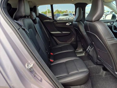 Used 2026 Volvo XC40 B5 Ultra w/ Climate Package AWD/4WD image 25