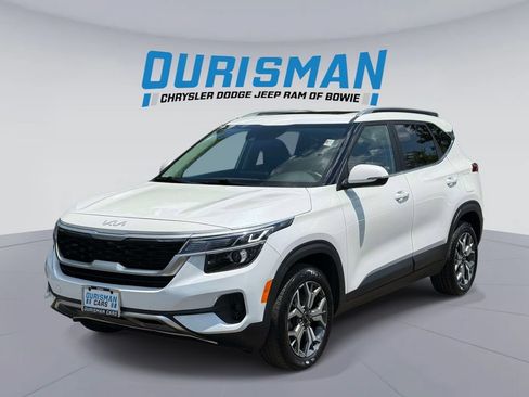 Used 2022 Kia Seltos EX AWD/4WD image 5