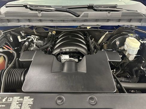 Used 2019 Chevrolet Silverado 1500 LT w/ All Star Edition image 30