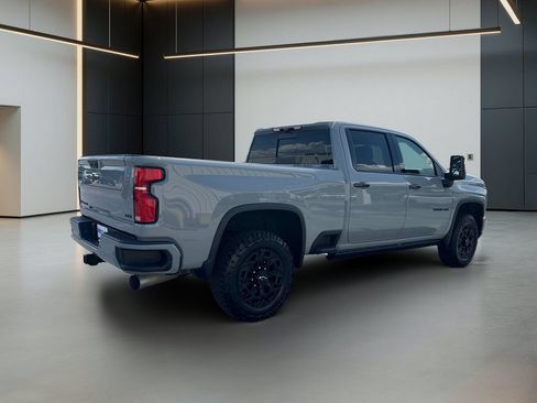 Used 2024 Chevrolet Silverado 2500 LTZ w/ LTZ Plus Package AWD/4WD image 6