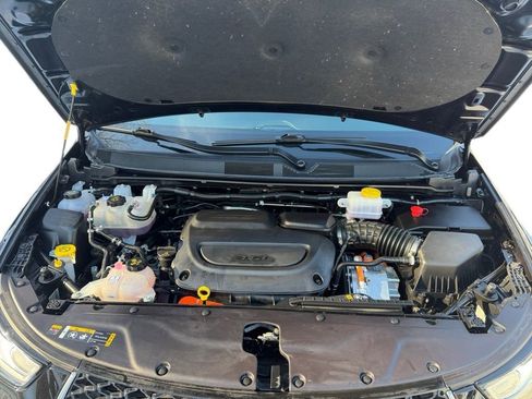 Used 2024 Chrysler Pacifica Pinnacle image 20