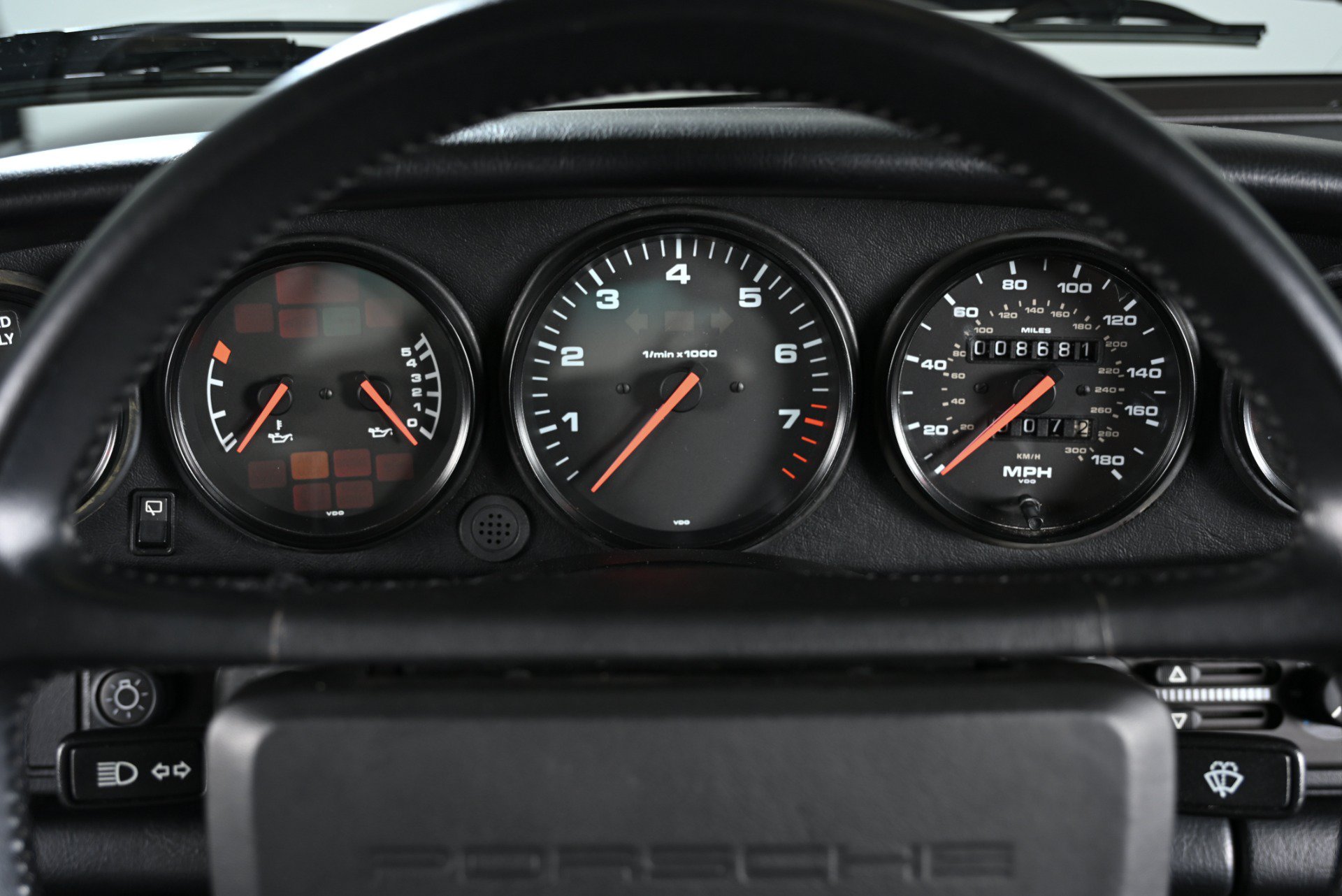 Used 1989 Porsche 911 Carrera 4 AWD/4WD image 20