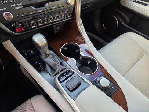 Used 2019 Lexus RX 350 FWD w/ Navigation Package image 31