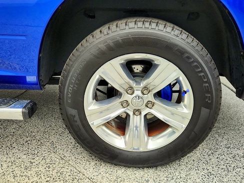 Used 2017 RAM 1500 Sport w/ Premium Sound Group image 9