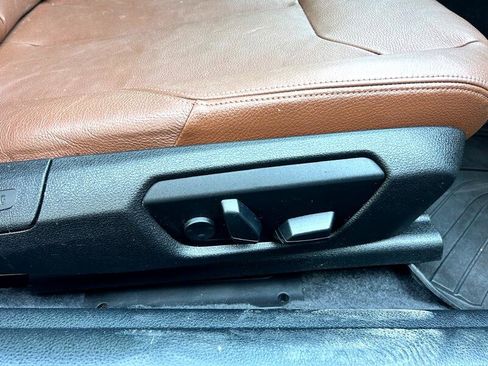 Used 2015 BMW 228i Coupe image 36