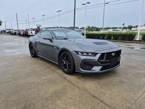 Certified 2024 Ford Mustang GT RWD image 10