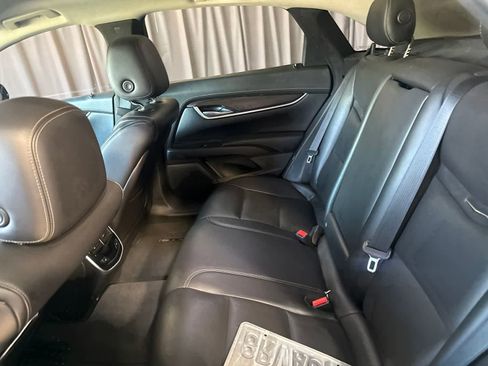 Used 2019 Cadillac XTS Luxury FWD image 16