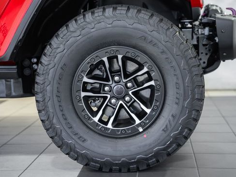 New 2026 Jeep Wrangler Unlimited Rubicon AWD/4WD image 17