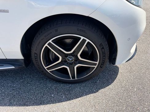 Used 2017 Mercedes-Benz GLE 43 AMG 4MATIC image 4