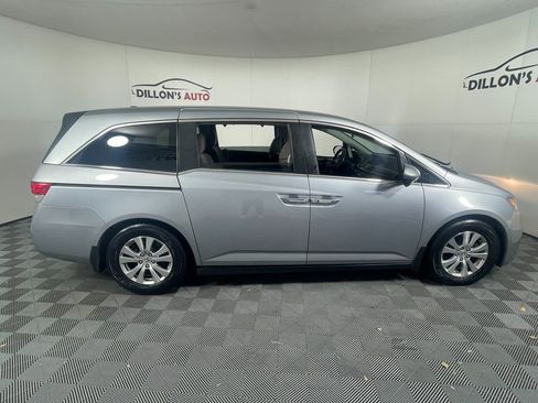 Used 2016 Honda Odyssey SE image 9