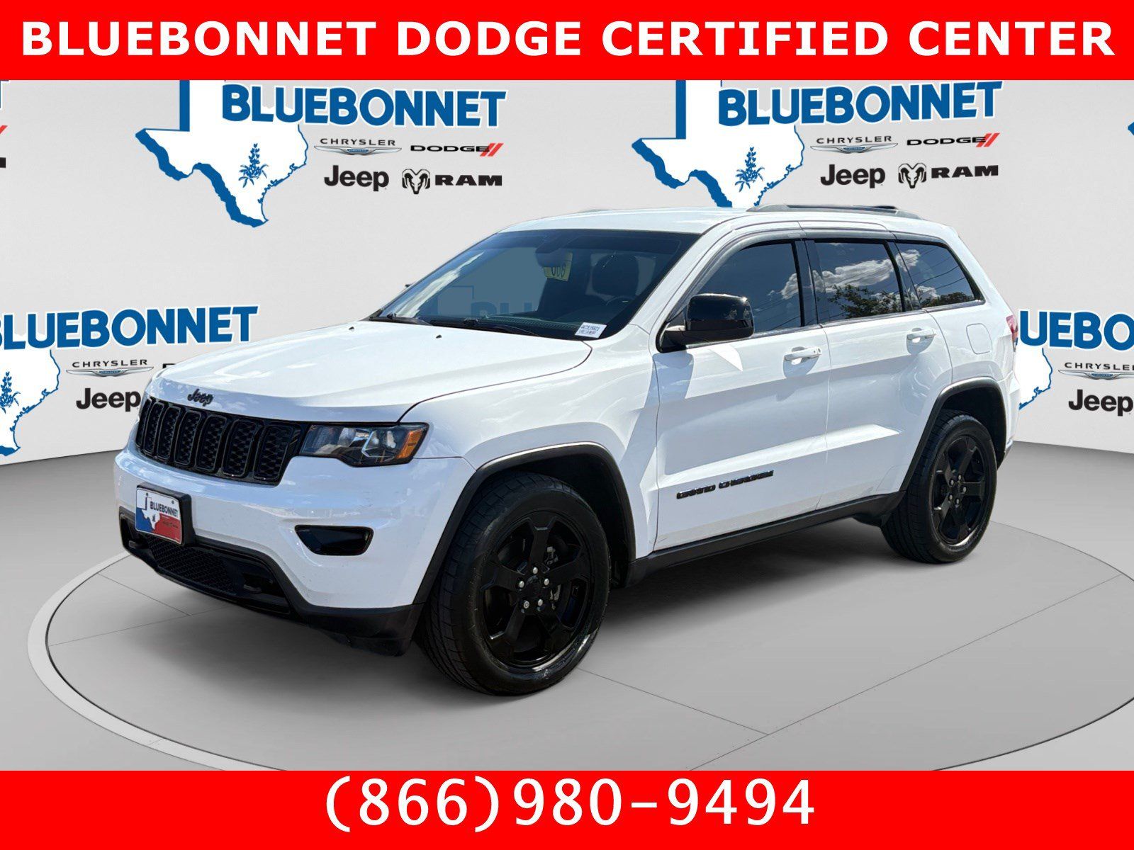 Used 2019 Jeep Grand Cherokee Laredo RWD image 1