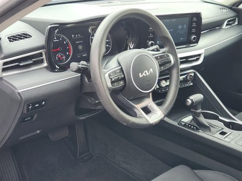 Used 2023 Kia K5 LXS image 2