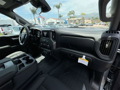 New 2025 Chevrolet Silverado 1500 Custom image 28