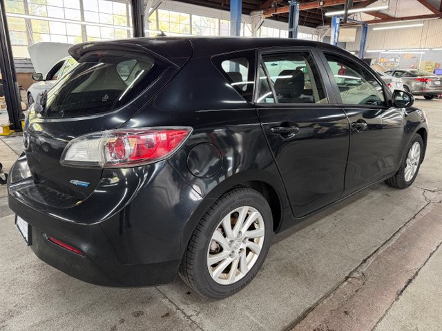 Used 2012 MAZDA MAZDA3 i Touring FWD image 4