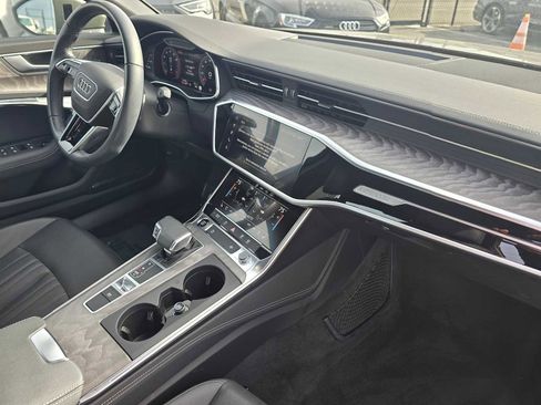 Used 2024 Audi A6 Premium Plus w/ Premium Plus Package image 12