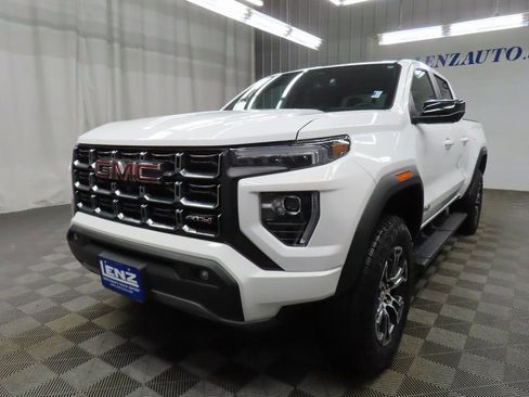 Used 2025 GMC Canyon AT4 w/ Technology Plus Package image 6