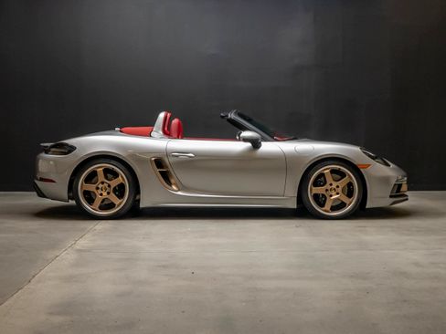 Certified 2022 Porsche 718 Boxster RWD image 9