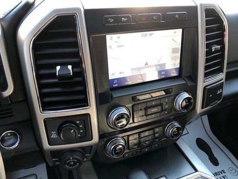 Used 2020 Ford F150 Lariat w/ Equipment Group 502A Luxury image 31