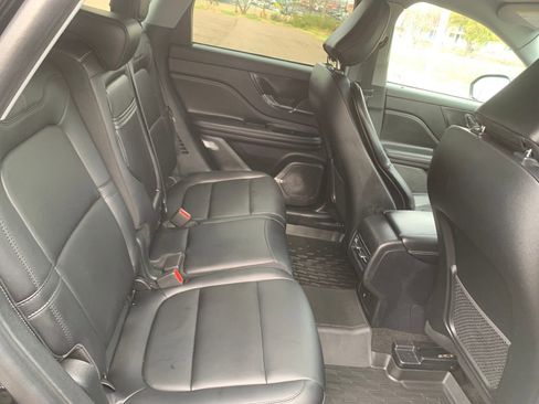 Used 2021 Lincoln Corsair AWD w/ Rear Removable Package Tray image 29