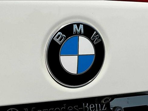 Used 2020 BMW 230i Convertible w/ Premium Package image 9